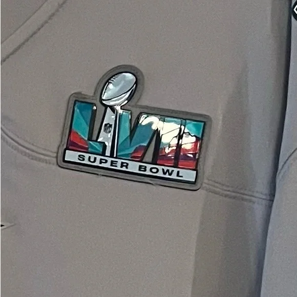 NWT Nike Gray Eagles Jalen Hurts Men's Jersey - Picture 4 of 4